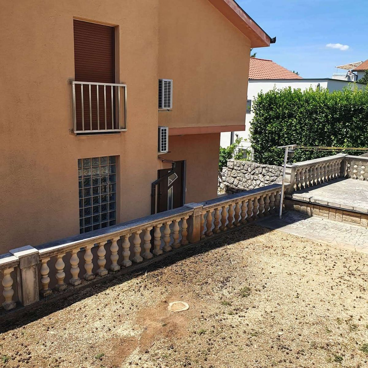 Uredan i uređen vrt nakon intervencije